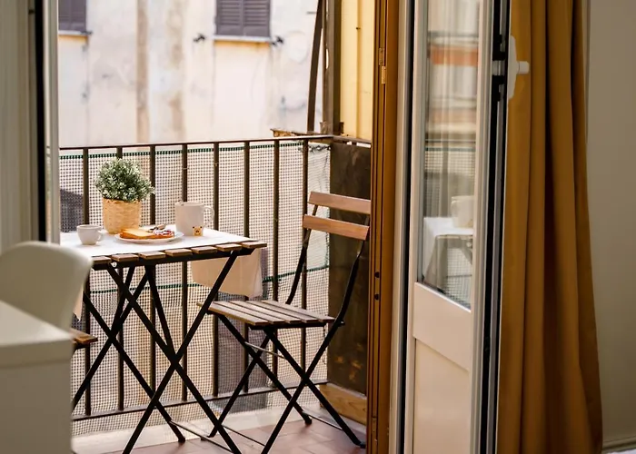 Da Fede Oda ve Kahvaltı Roma